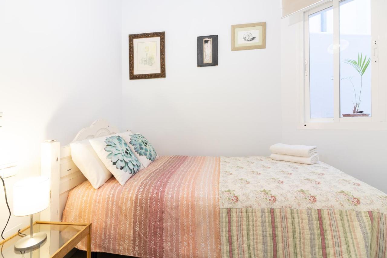 Apartamento Vicky Victoria マラガ エクステリア 写真